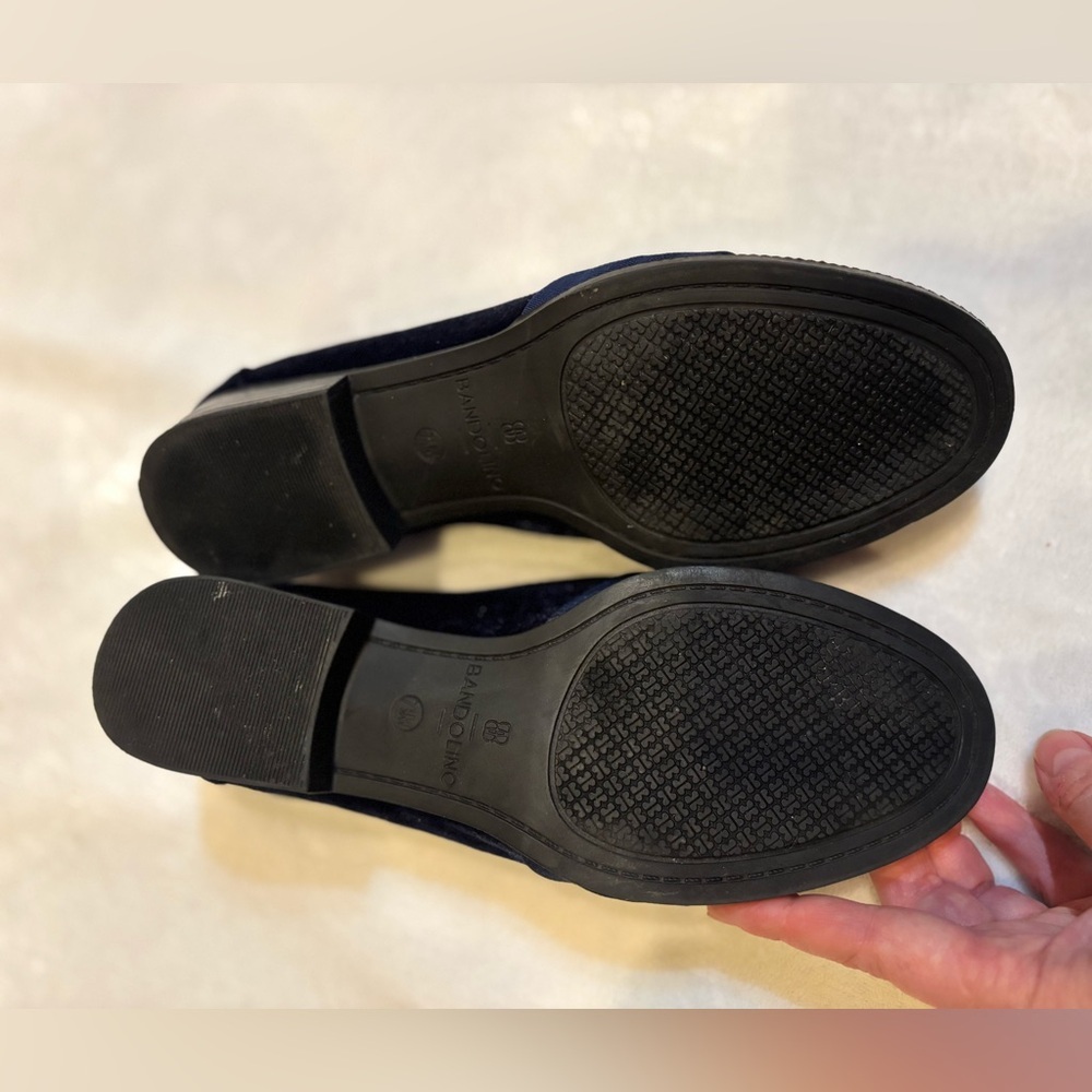 Bandolino Lindio Navy Velvet Bow Loafers Flats 7.5M - Picture 8 of 10